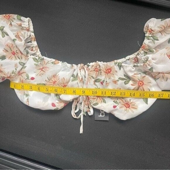 Boohoo Petite Floral Ruched Detail Tie Front Bralet, US 8 NEW! - Picture 5 of 6